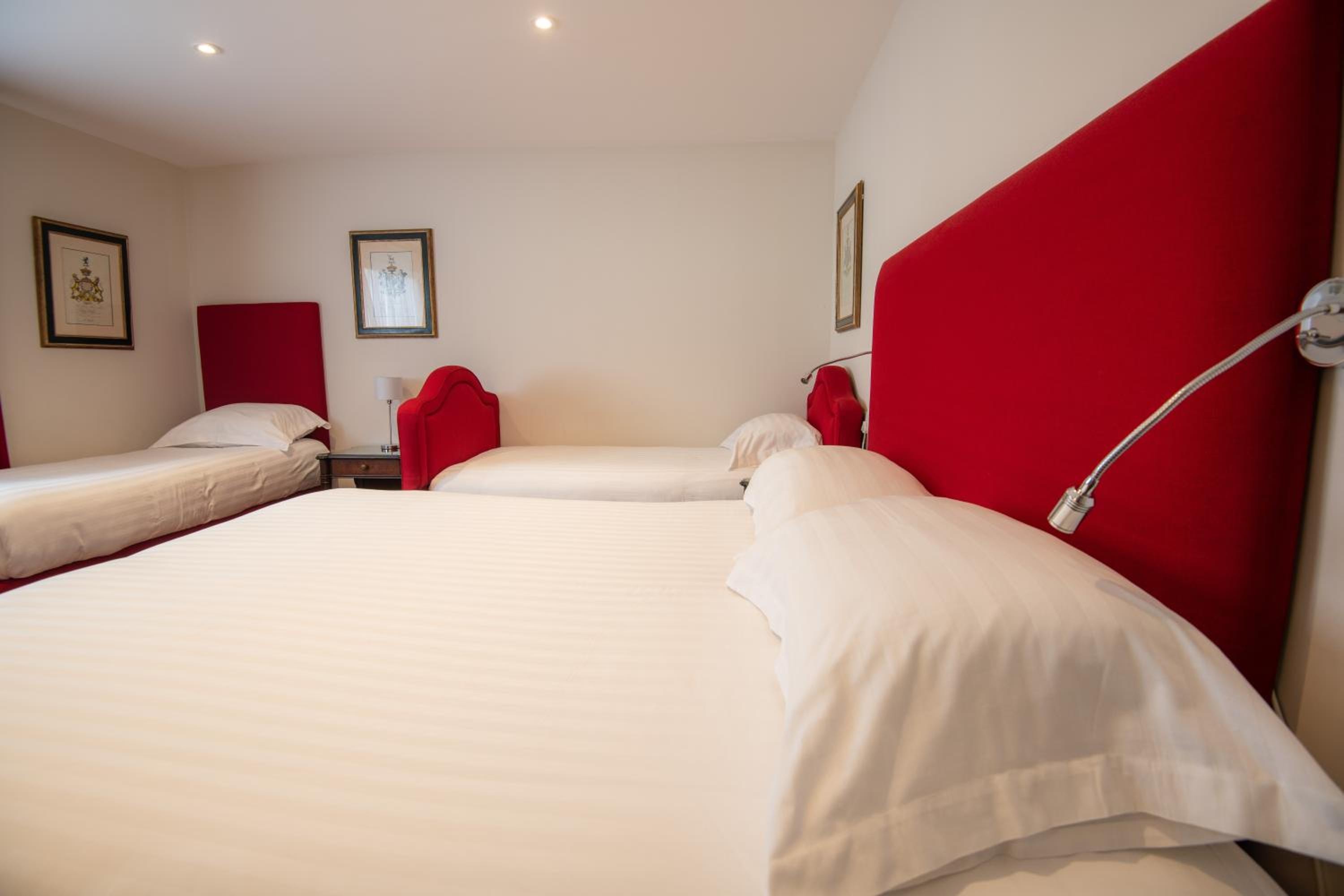 The Skye Inn