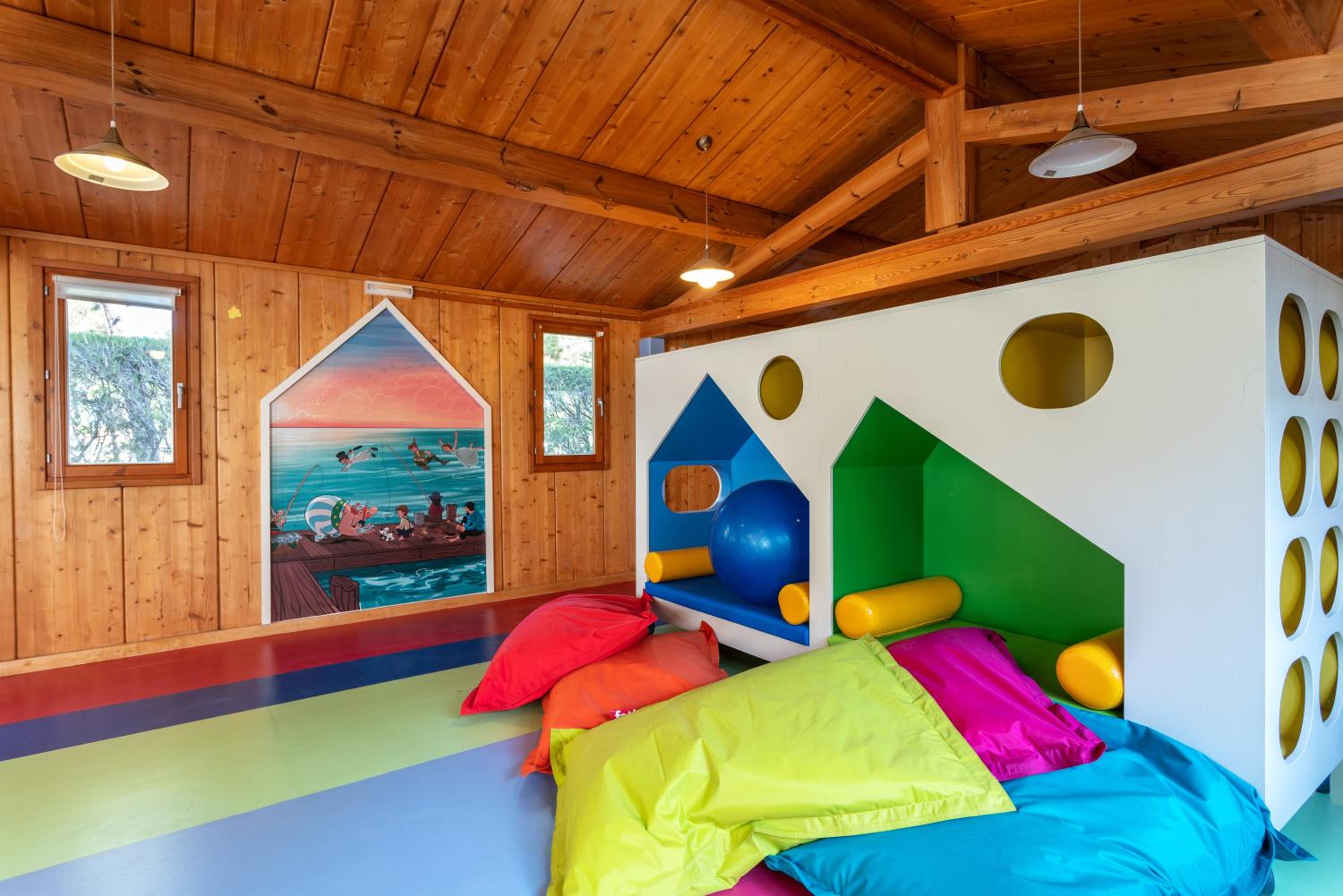 AP Victoria Sports & Beach