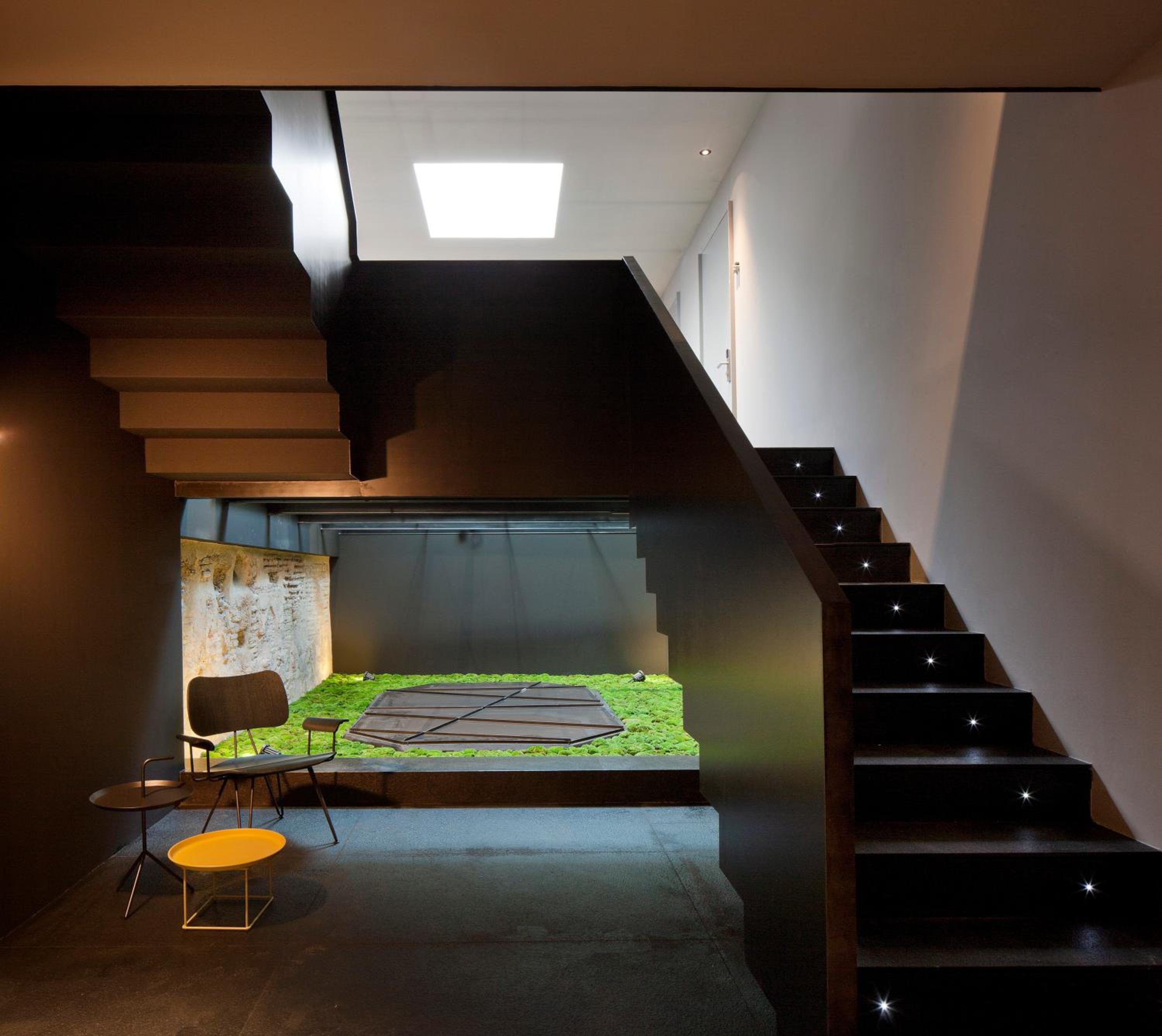 Caro Hotel