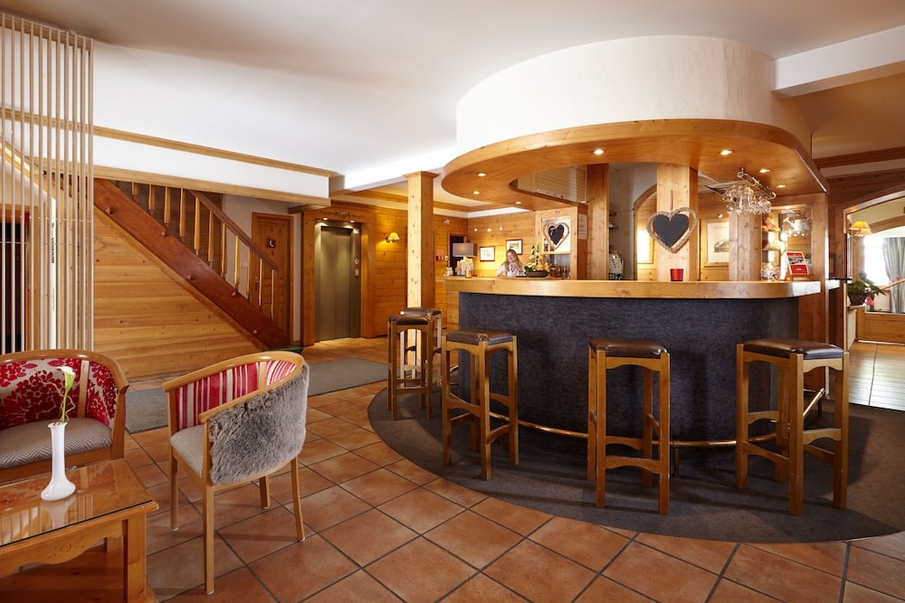 Hôtel de l'Arve by HappyCulture