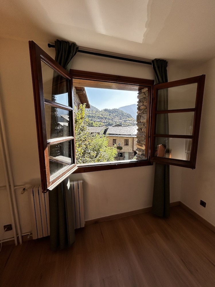 Hotel Rural Santa Bàrbara de la Vall d'Ordino