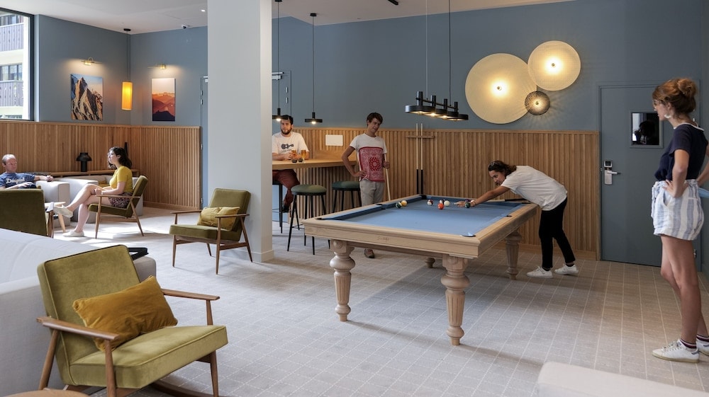 Plan B Hotel - Living Chamonix