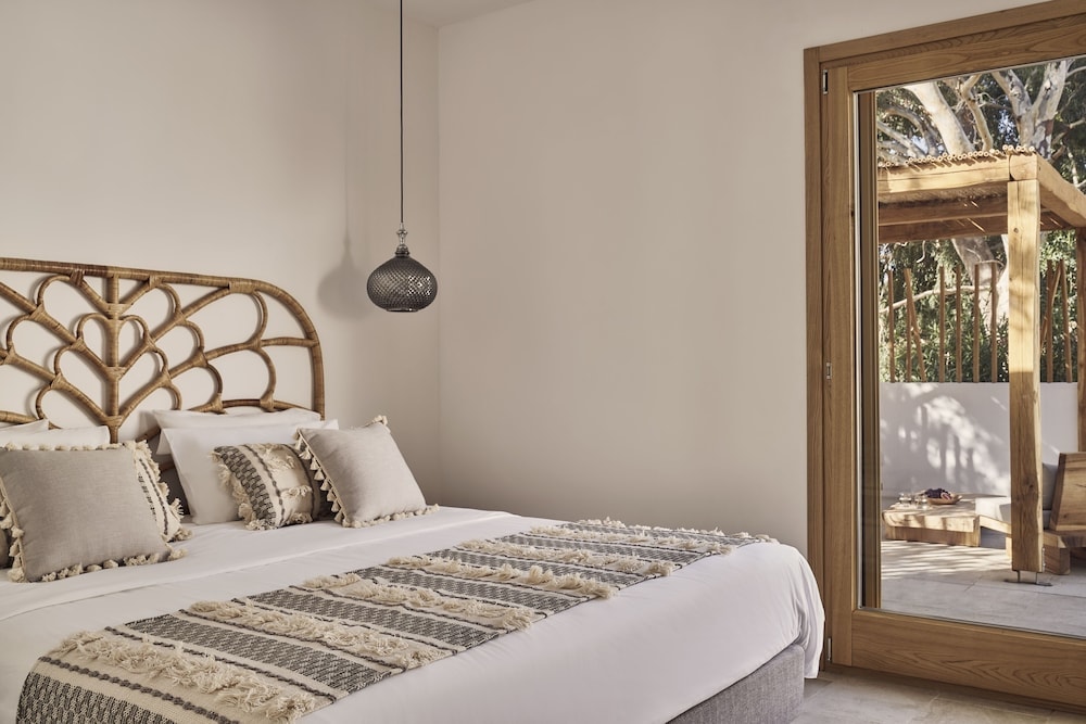 Dionysos Sea Side Resort