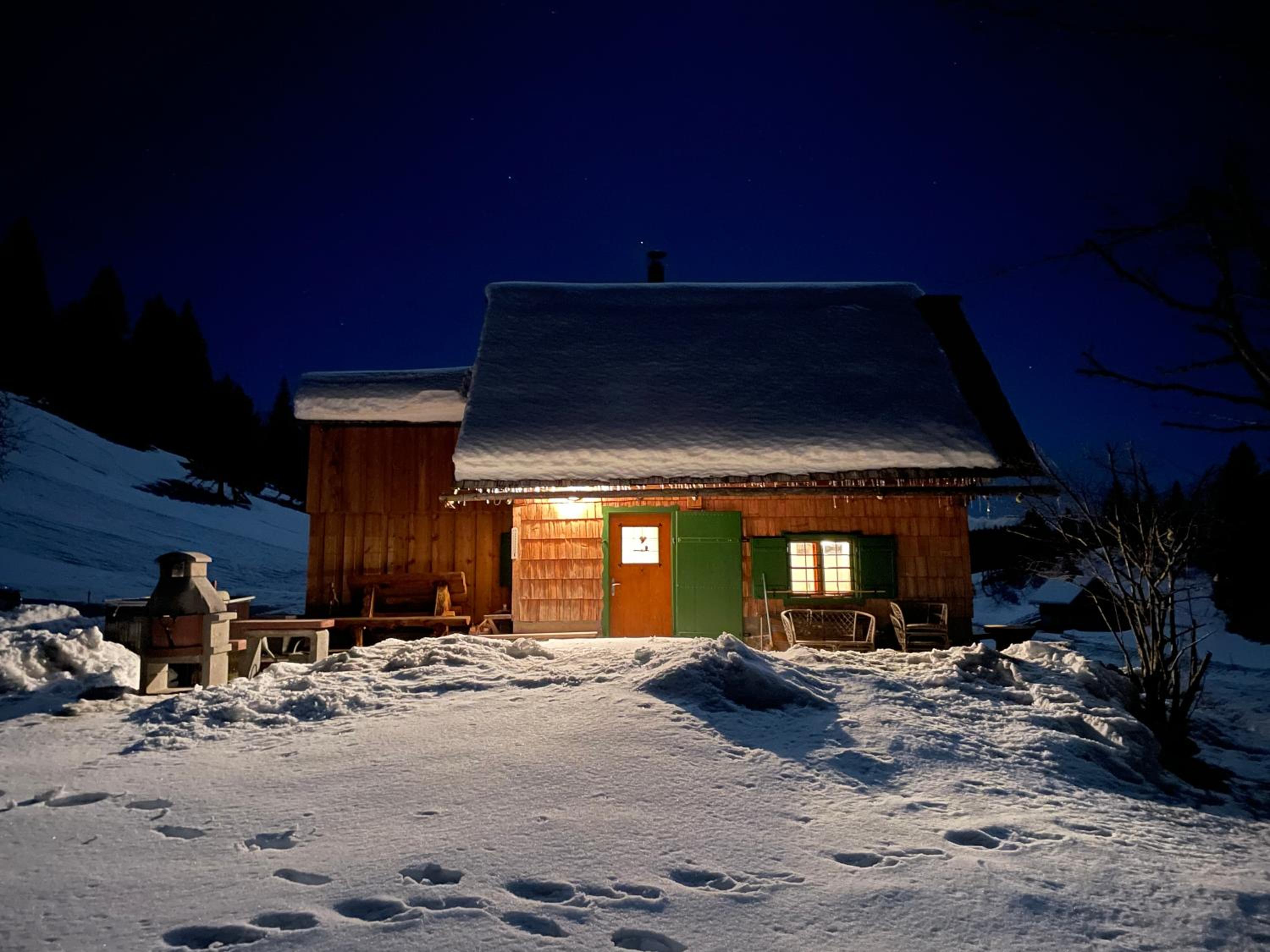 Chalet Hike&Bike above Bohinj valley