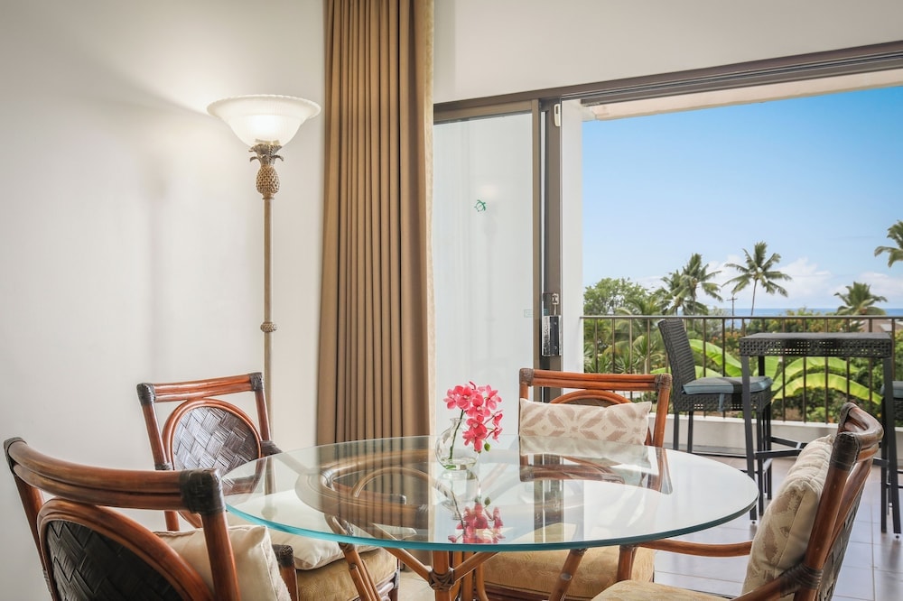 Royal Sea Cliff Kona by OUTRIGGER